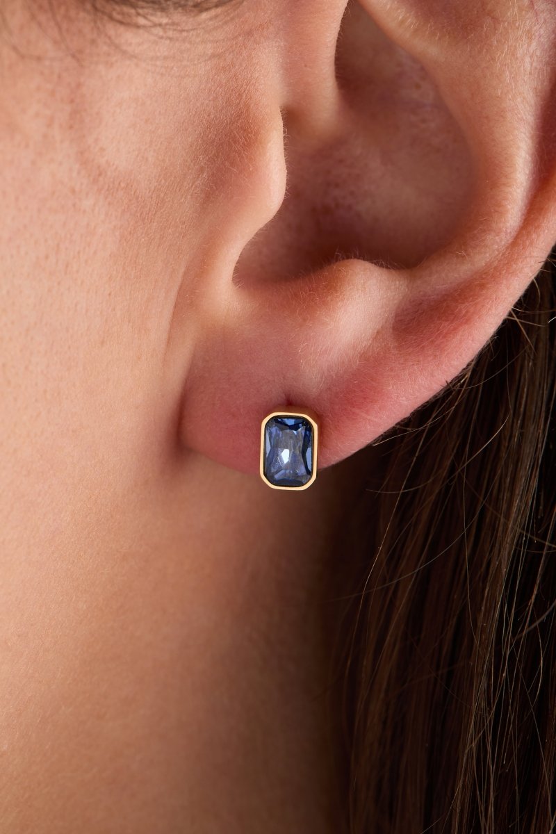 September Emerald - Cut Birthstone Stud Earrings - Willow & Luna