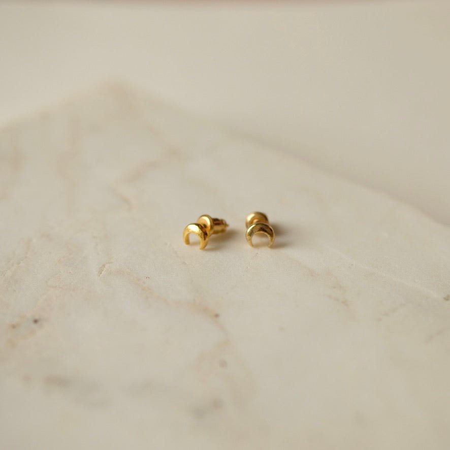 small crescent stud - Willow & Luna
