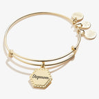 Stepmom 'You're In My Heart Forever' Charm Bangle - Willow & Luna