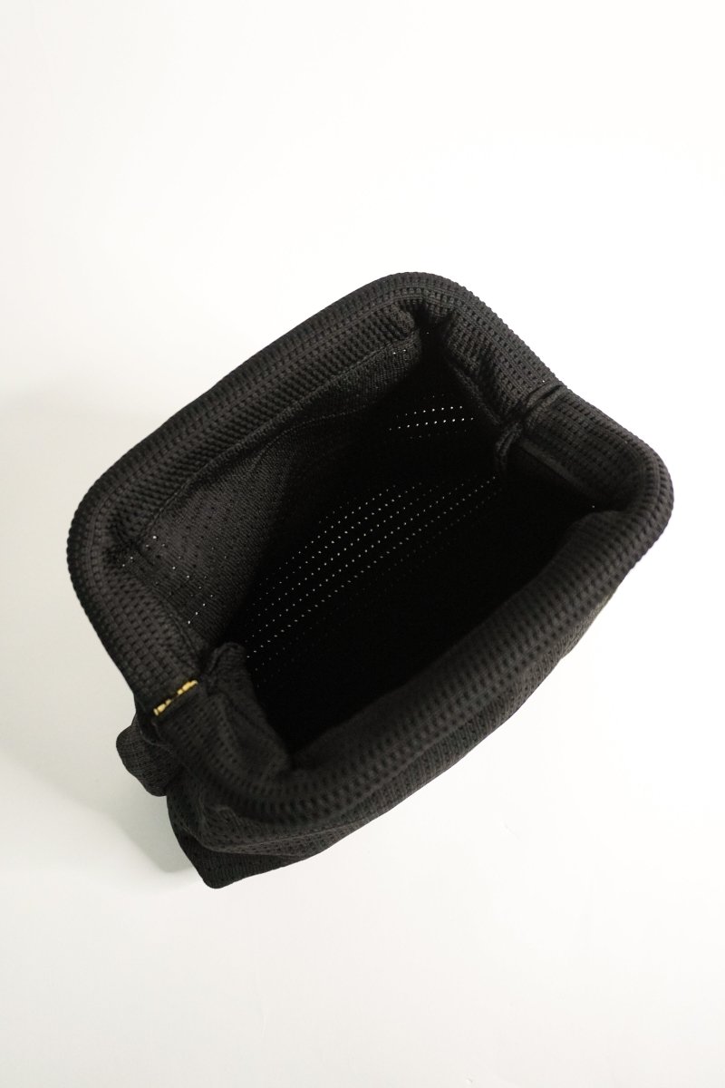 The Black Everywhere Clutch - Willow & Luna