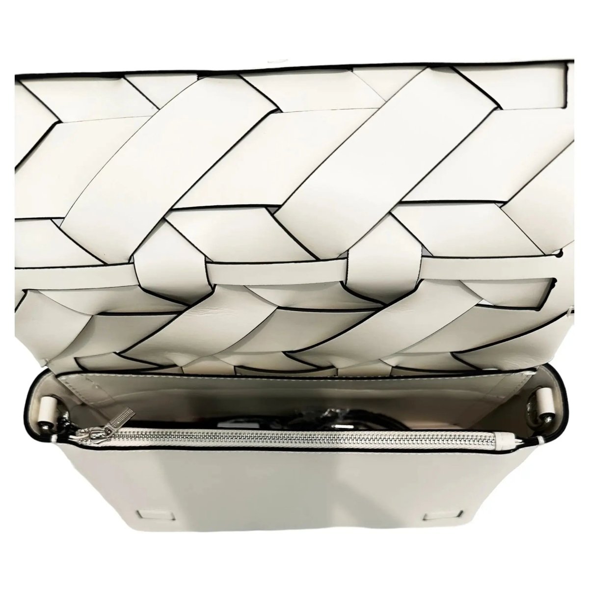 THE ZENOBIA WOVEN CLUTCH - Willow & Luna
