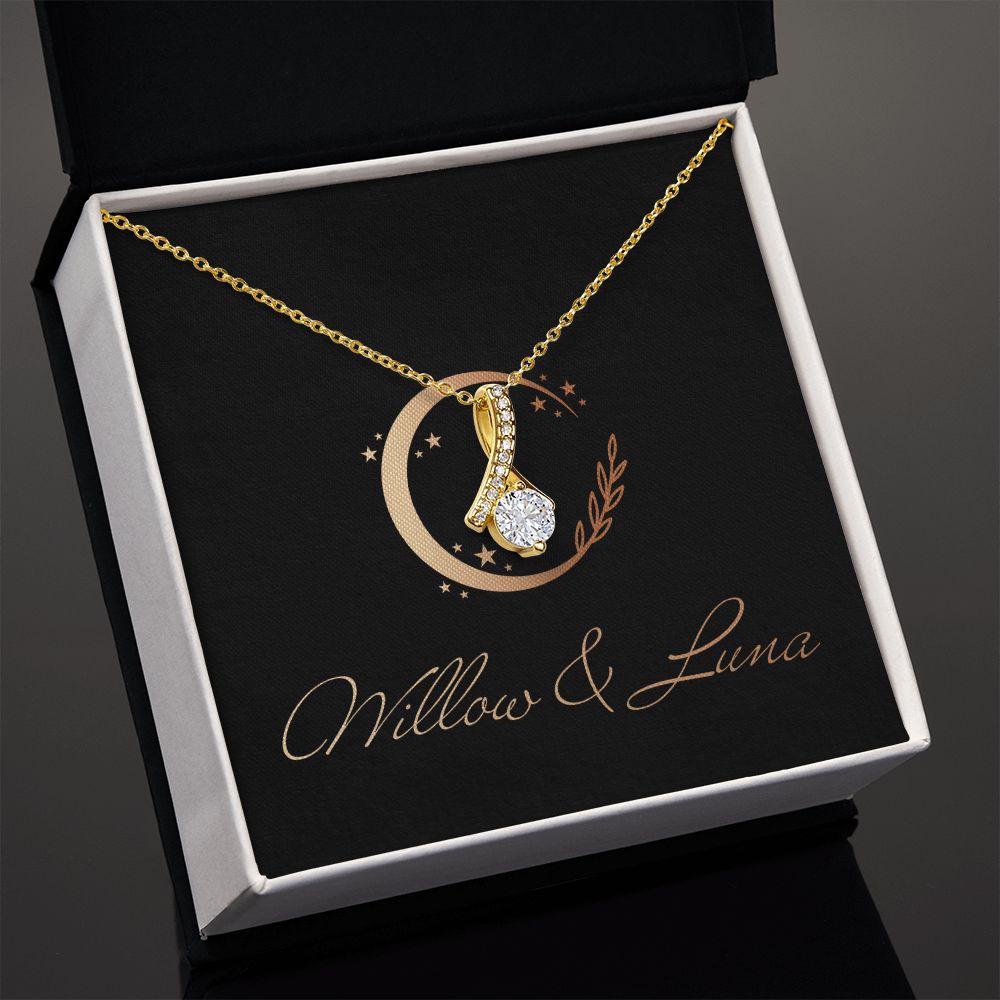 Alluring Beauty Necklace - Willow & Luna - Willow & Luna