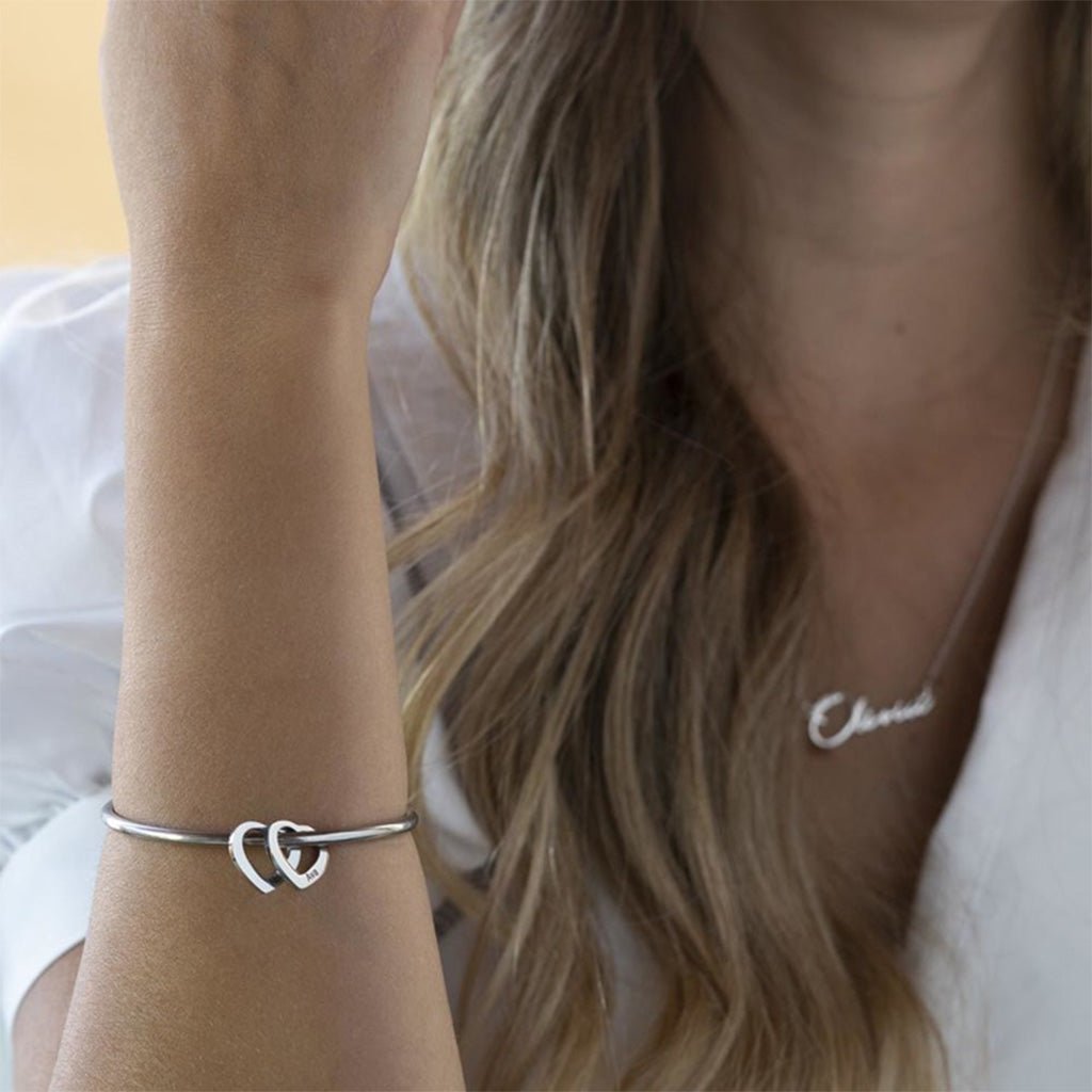 Mom Charm Bangle Bracelet with Kids Names - Willow & Luna